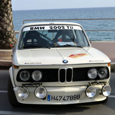 BMW_2002-1.jpg